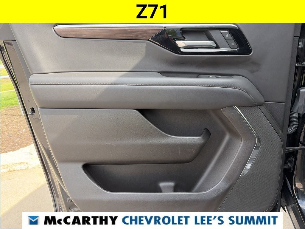 2025 Chevrolet Suburban Z71