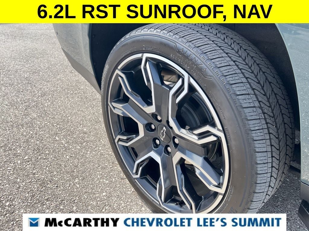 2025 Chevrolet Suburban RST