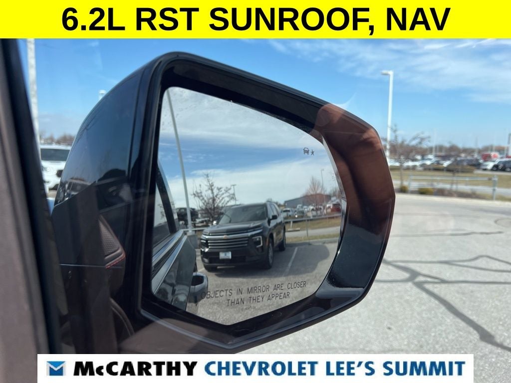 2025 Chevrolet Suburban RST