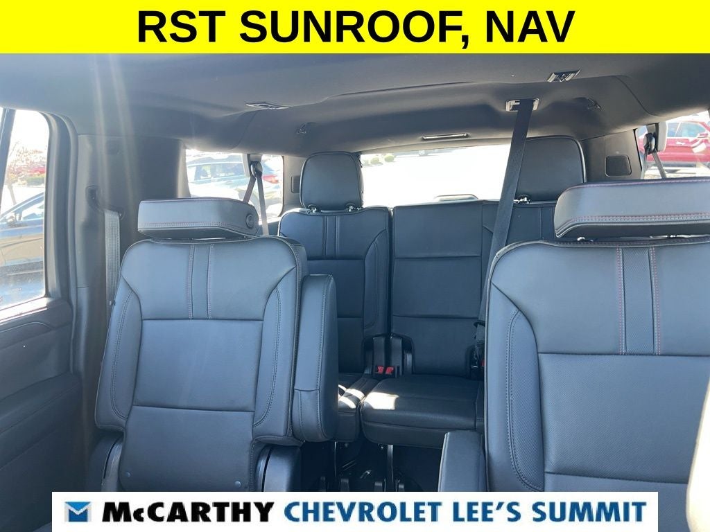 2022 Chevrolet Suburban RST