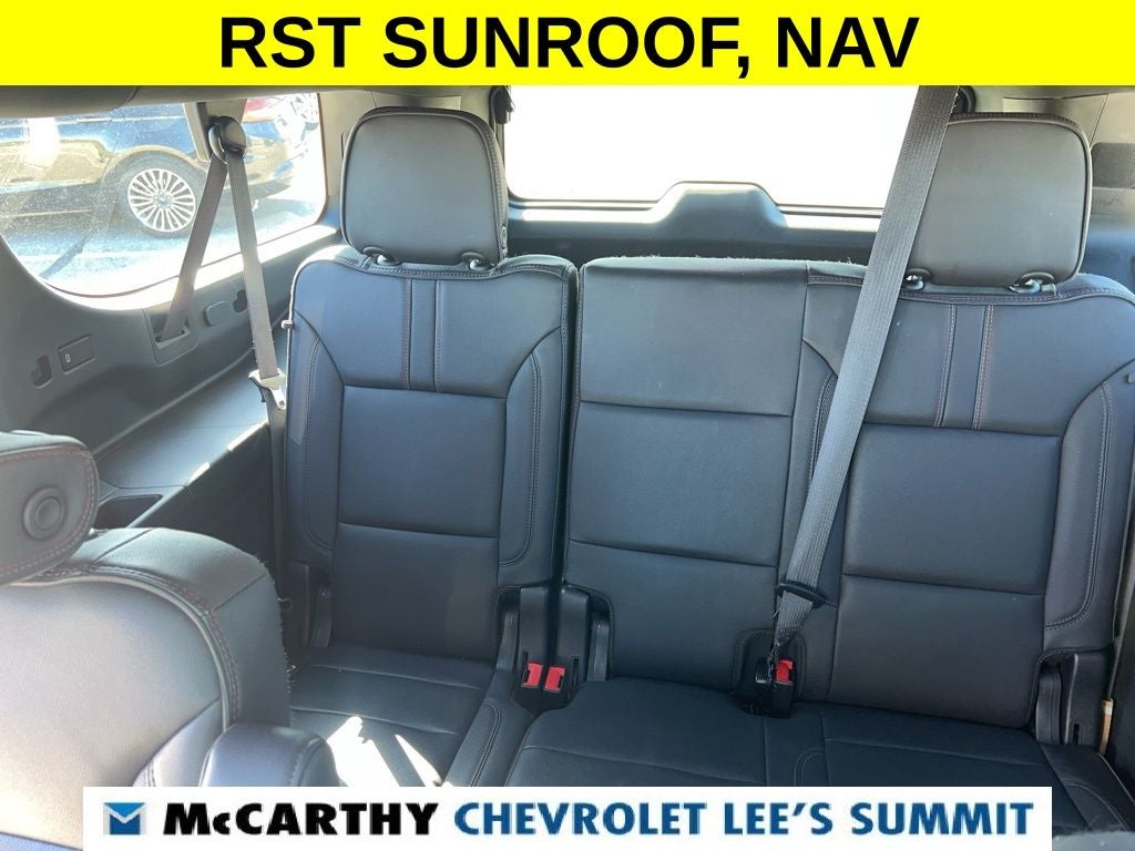 2022 Chevrolet Suburban RST