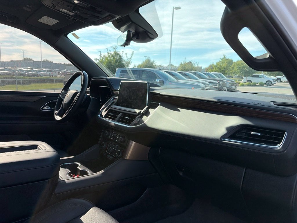 2023 Chevrolet Suburban High Country