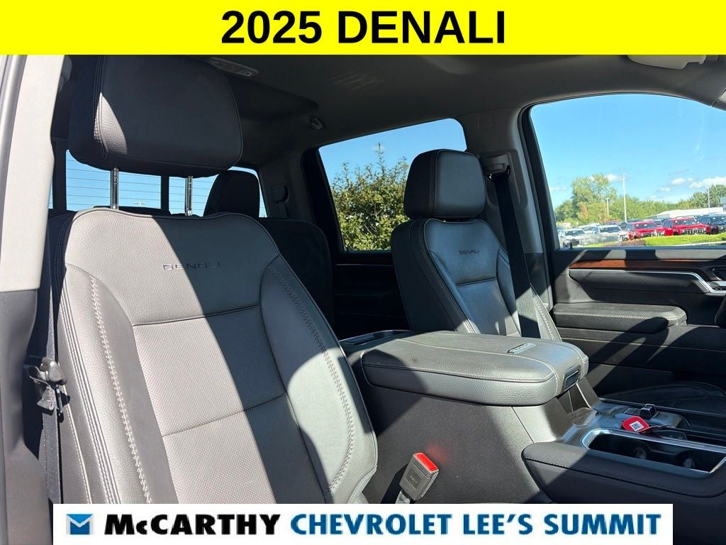 2025 GMC Sierra 3500HD Denali