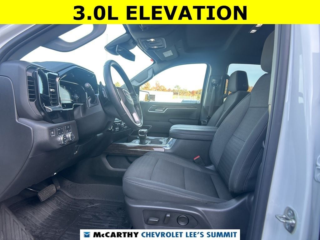 2025 GMC Sierra 1500 Elevation