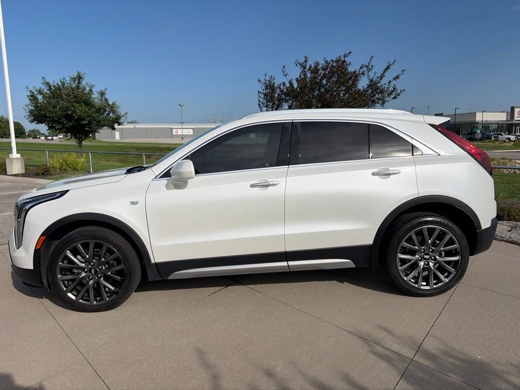 2020 Cadillac XT4 Premium Luxury
