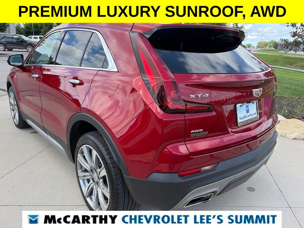 2023 Cadillac XT4 Premium Luxury
