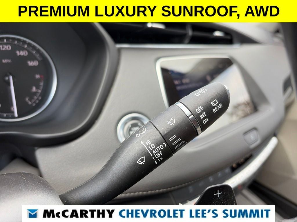 2023 Cadillac XT4 Premium Luxury