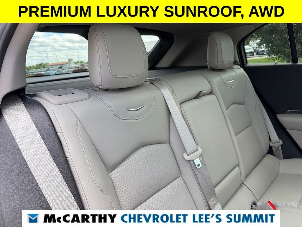 2023 Cadillac XT4 Premium Luxury