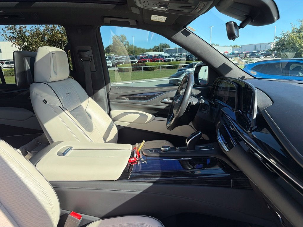 2021 Cadillac Escalade Sport