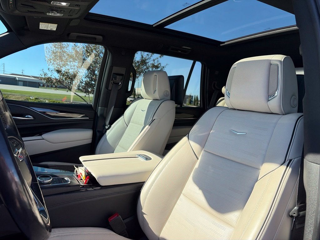 2021 Cadillac Escalade Sport