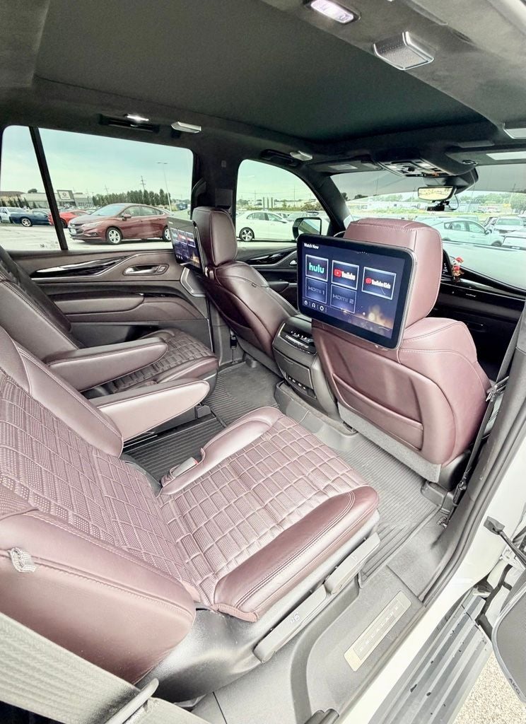 2023 Cadillac Escalade Sport Platinum