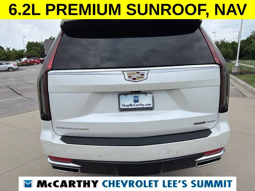 2022 Cadillac Escalade ESV Premium