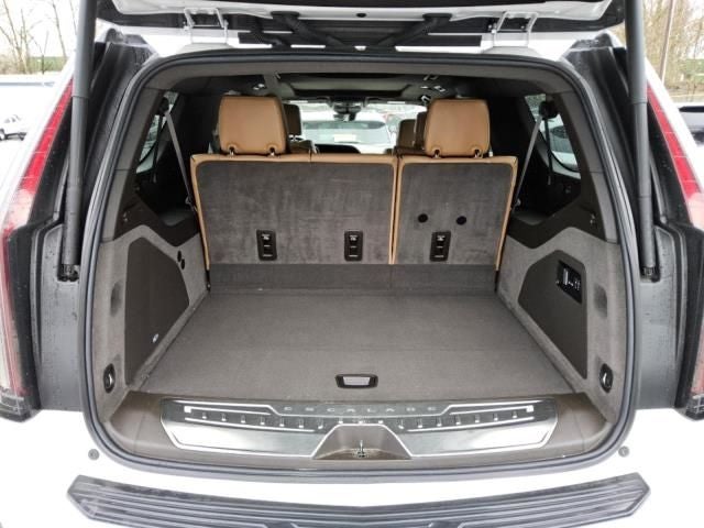 2022 Cadillac Escalade ESV Premium