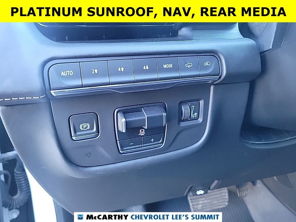 2024 Cadillac Escalade ESV Sport Platinum