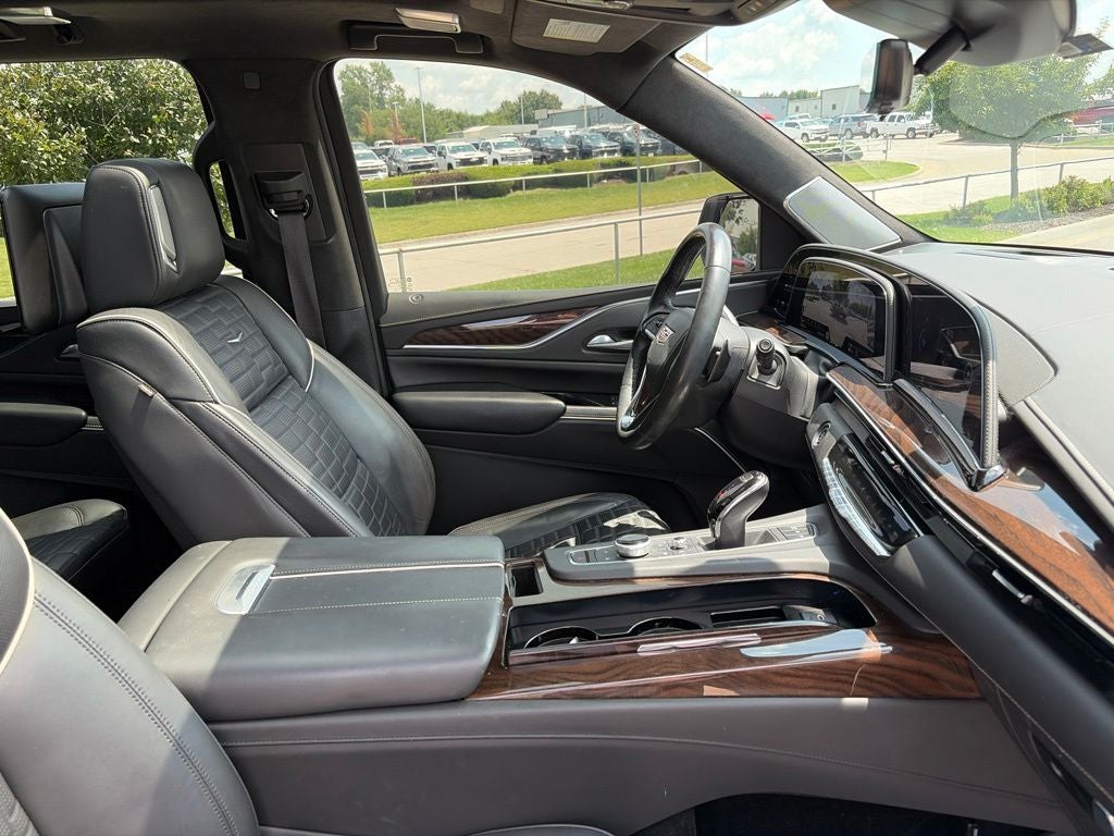 2022 Cadillac Escalade ESV Sport Platinum