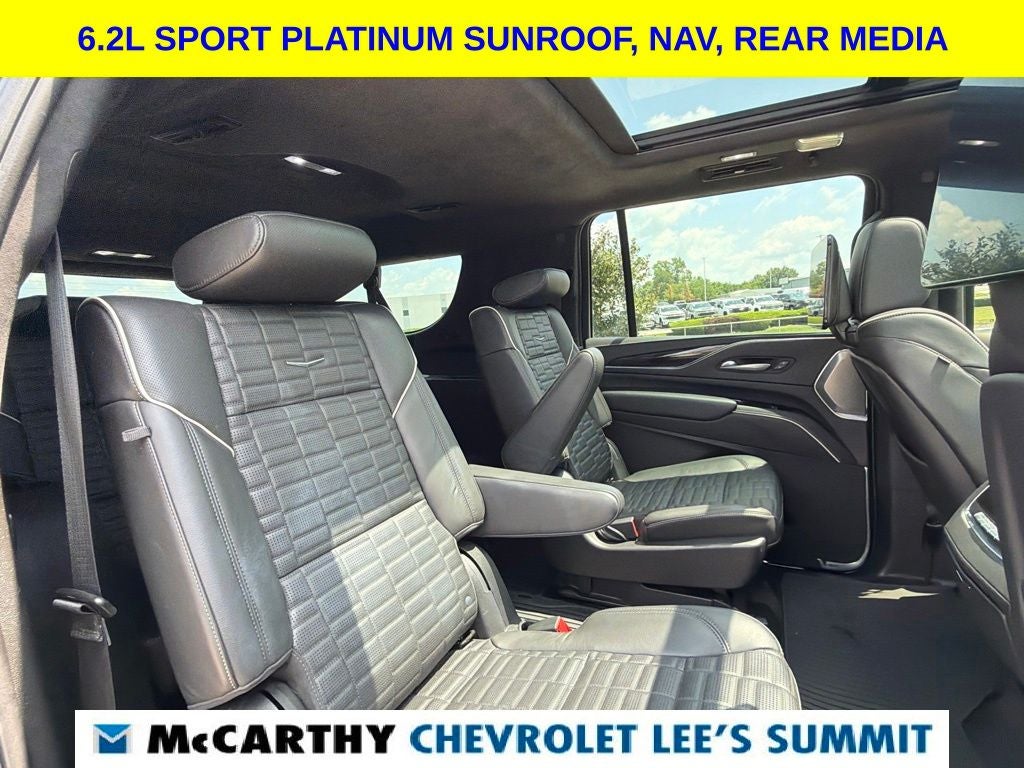 2022 Cadillac Escalade ESV Sport Platinum