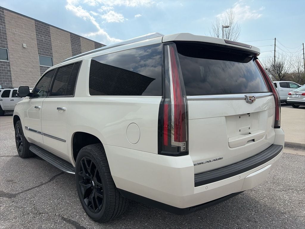 2015 Cadillac Escalade ESV Luxury