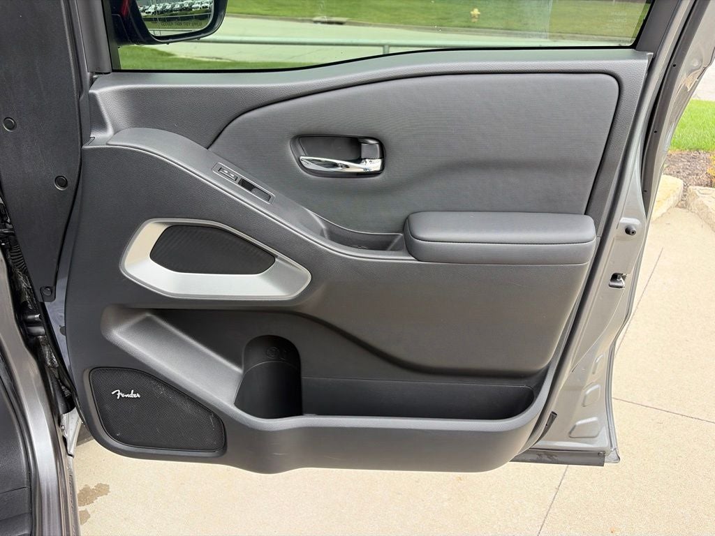 2024 Nissan Frontier SV
