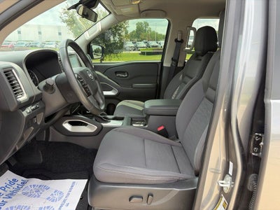 2024 Nissan Frontier SV