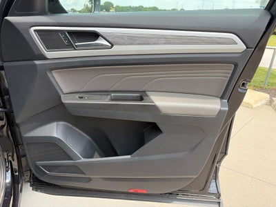 2022 Volkswagen Atlas Cross Sport 3.6L V6 SE w/Technology