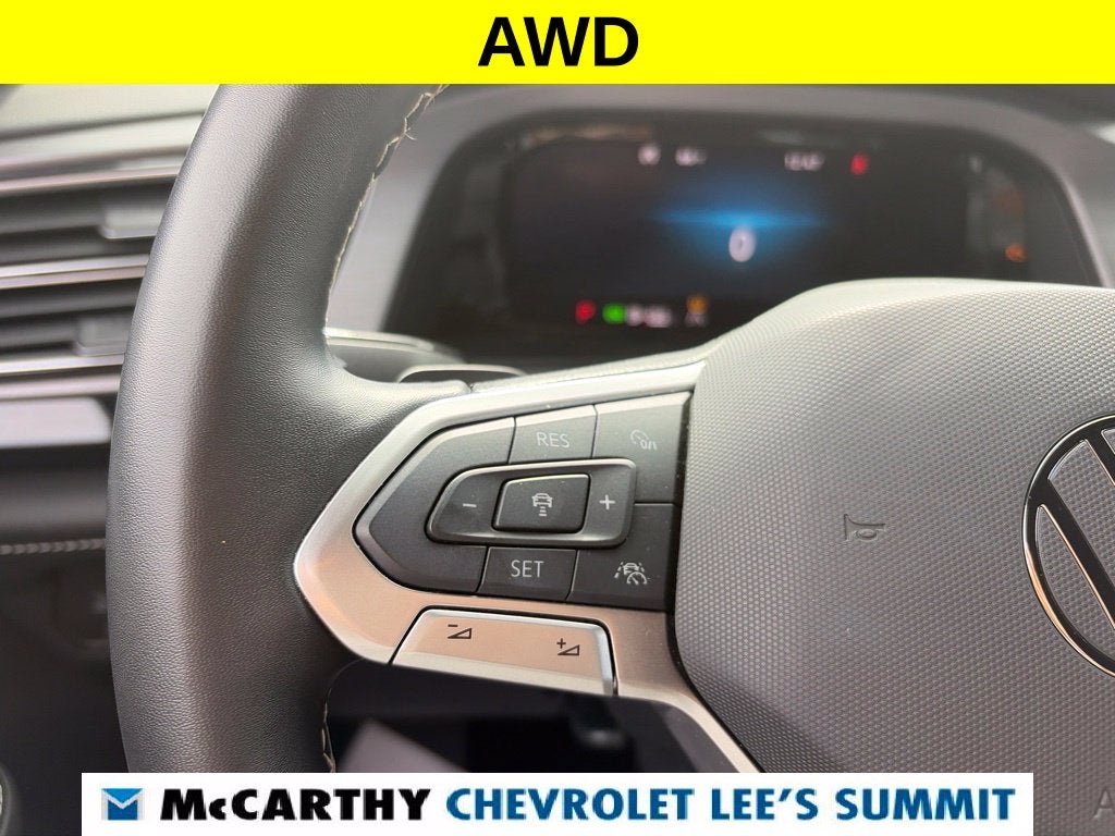 2025 Volkswagen Atlas Cross Sport 2.0T SE w/Technology