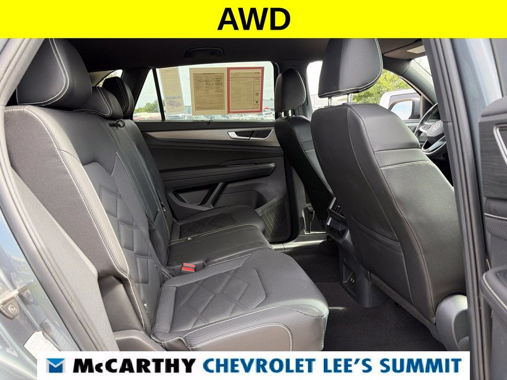 2025 Volkswagen Atlas Cross Sport 2.0T SE w/Technology