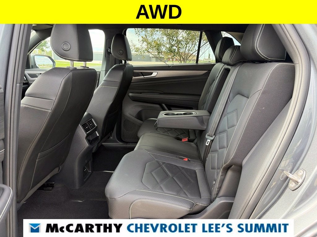 2025 Volkswagen Atlas Cross Sport 2.0T SE w/Technology