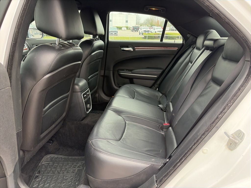 2014 Chrysler 300 Base