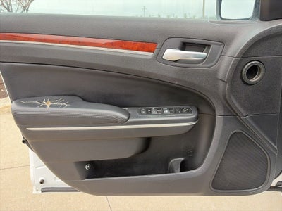 2014 Chrysler 300 Base