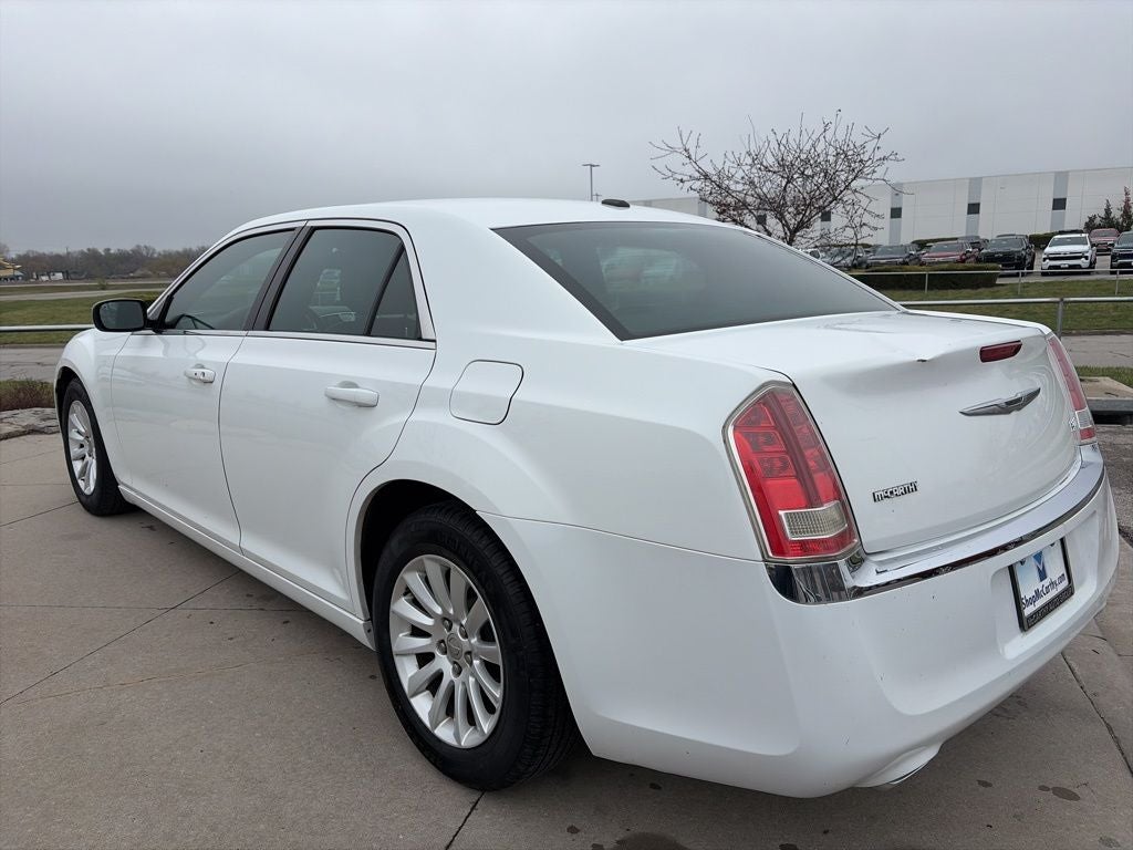 2014 Chrysler 300 Base