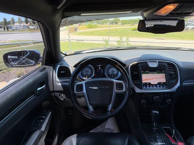 2014 Chrysler 300 C