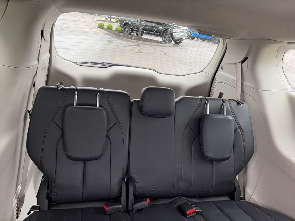 2017 Chrysler Pacifica Touring L