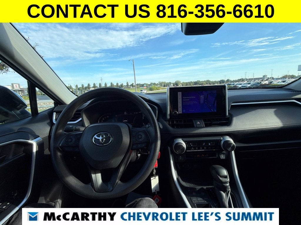 2025 Toyota RAV4 LE