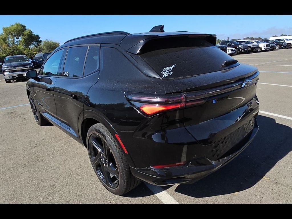 2025 Chevrolet Equinox EV RS