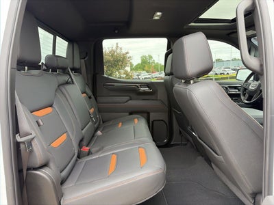 2025 GMC Sierra 1500 AT4