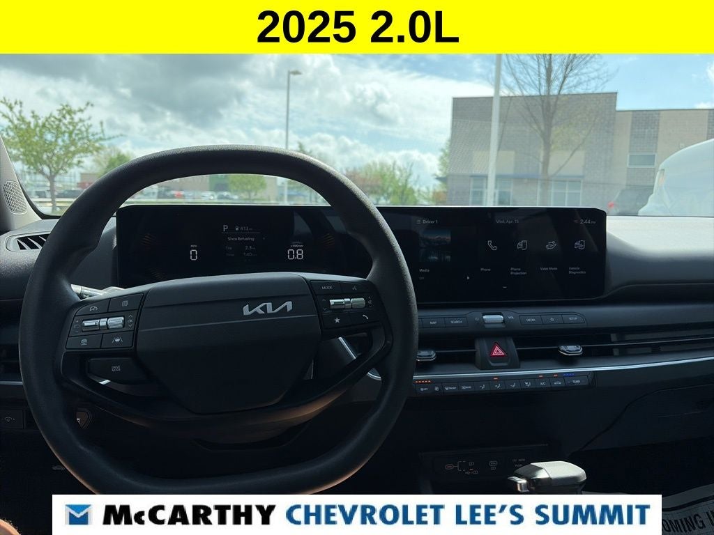 2025 Kia K4 LXS