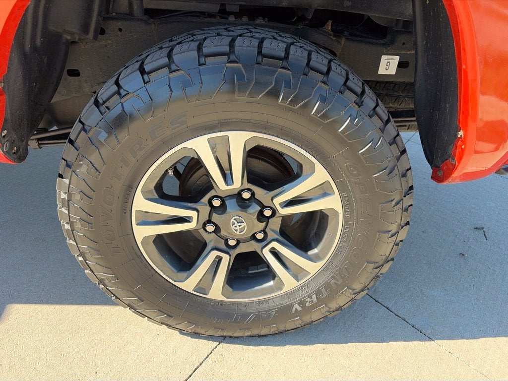 2017 Toyota Tacoma TRD Sport