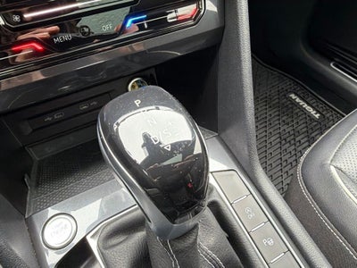 2022 Volkswagen Tiguan 2.0T SEL R-Line