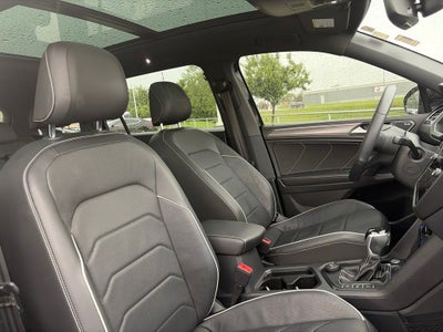 2022 Volkswagen Tiguan 2.0T SEL R-Line