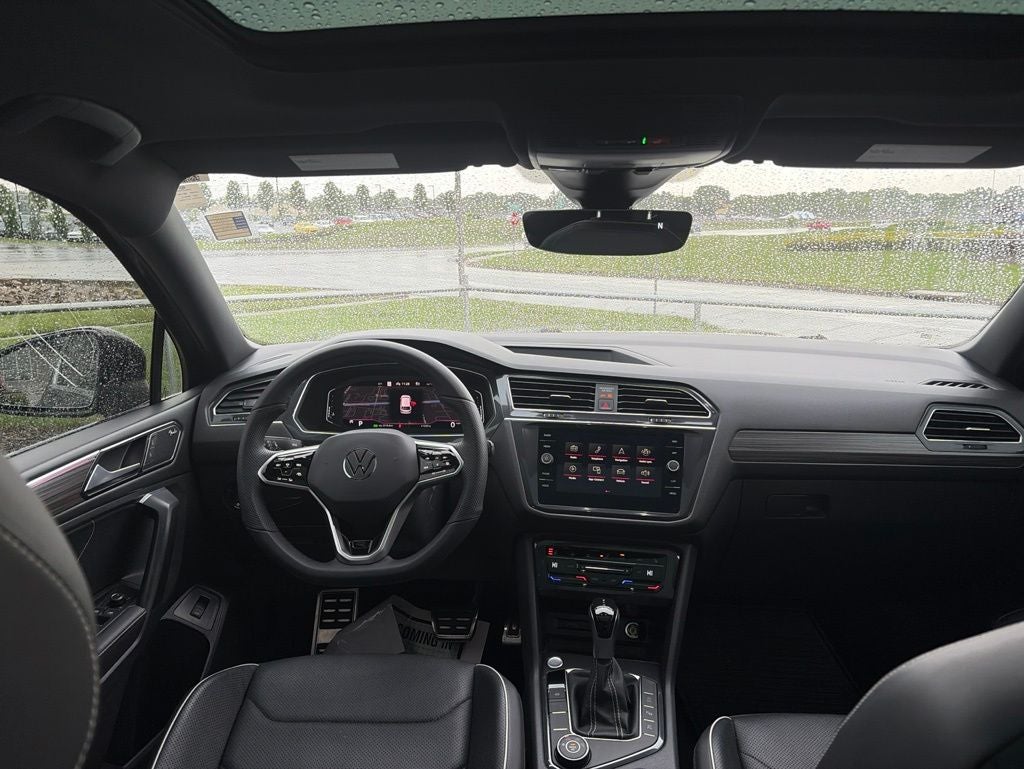 2022 Volkswagen Tiguan 2.0T SEL R-Line