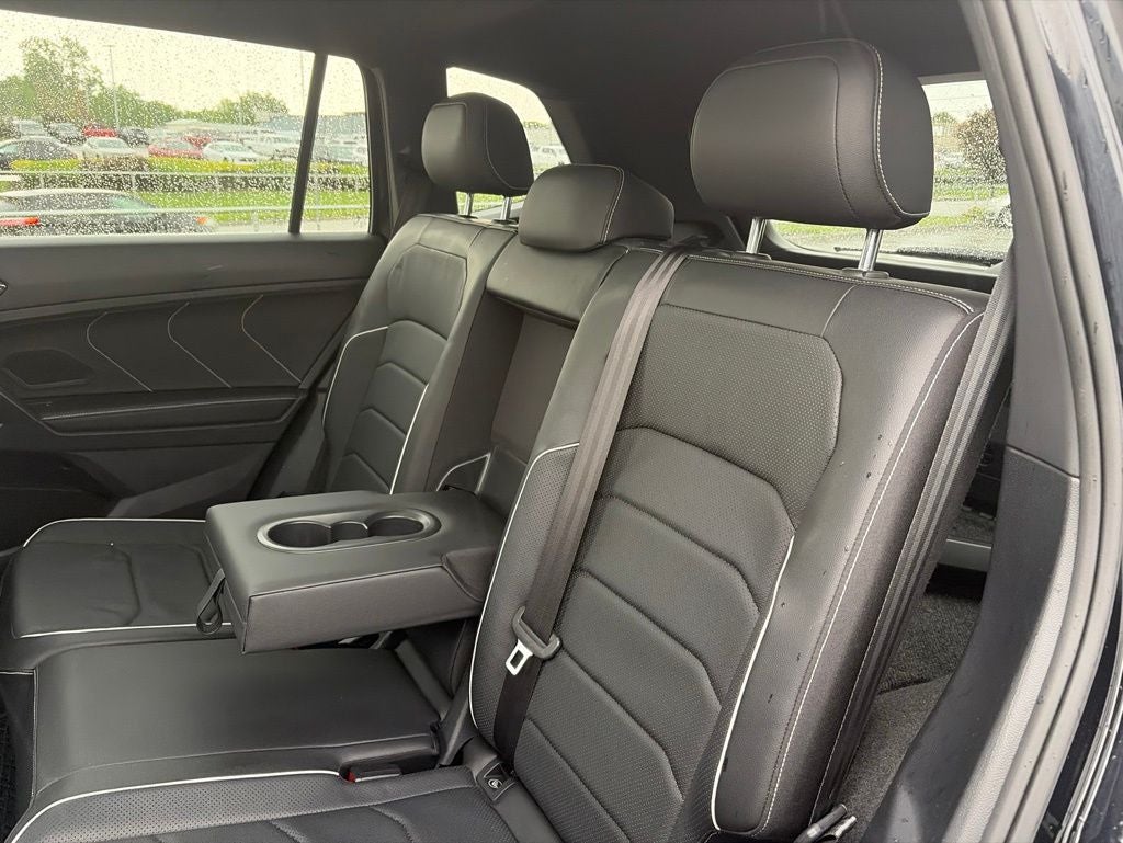 2022 Volkswagen Tiguan 2.0T SEL R-Line