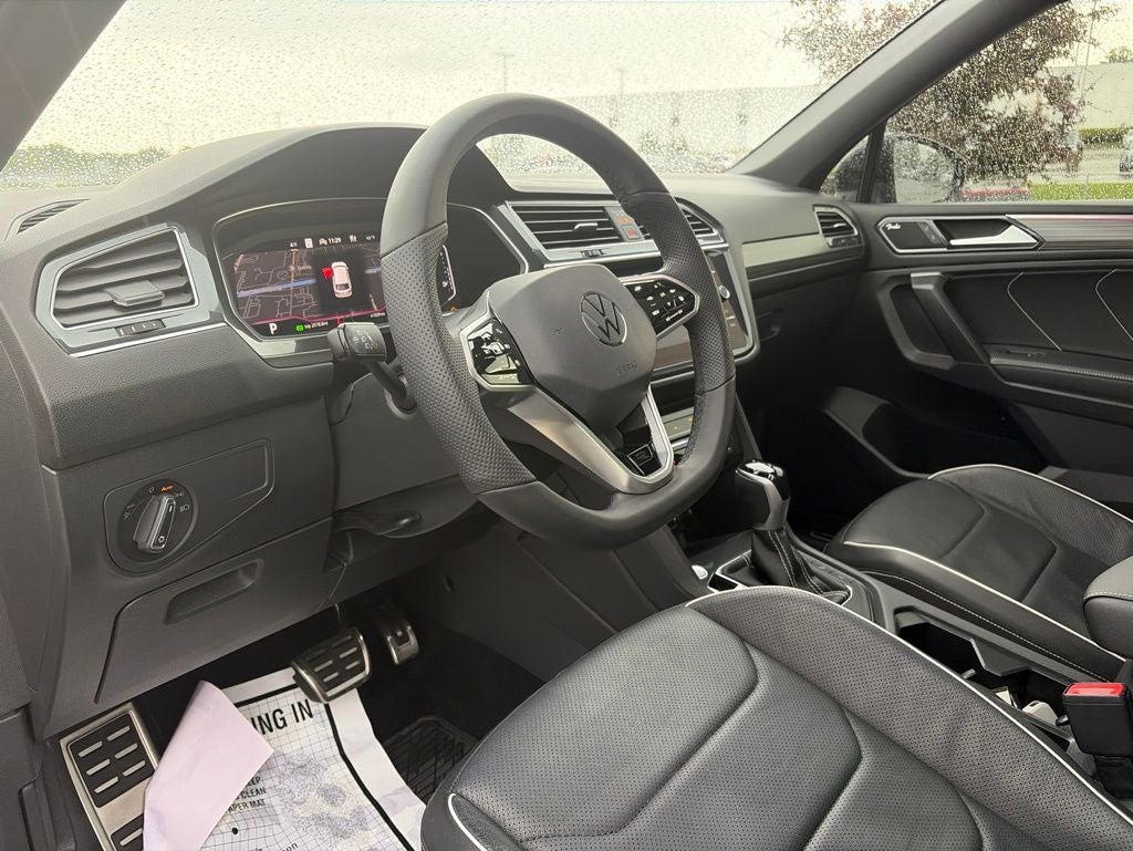 2022 Volkswagen Tiguan 2.0T SEL R-Line
