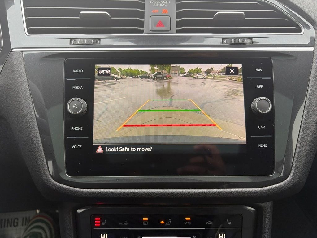 2022 Volkswagen Tiguan 2.0T SEL R-Line