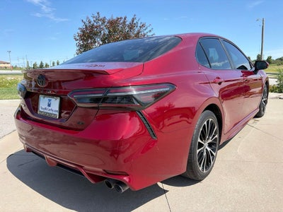 2018 Toyota Camry SE