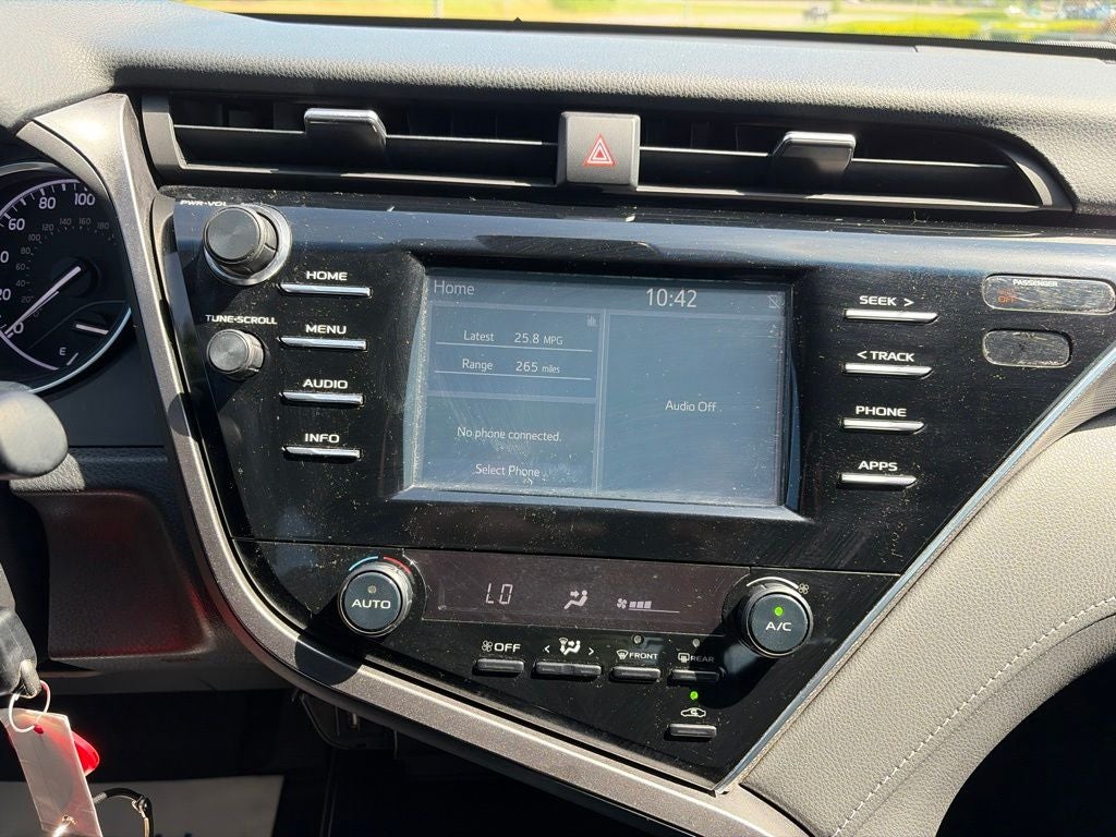 2018 Toyota Camry SE