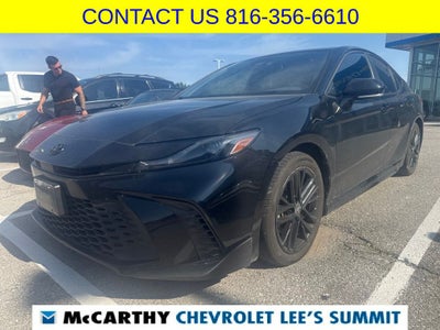 2025 Toyota Camry SE