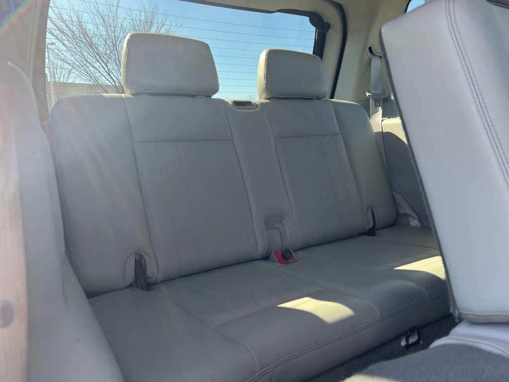 2004 Lincoln Aviator Base Luxury