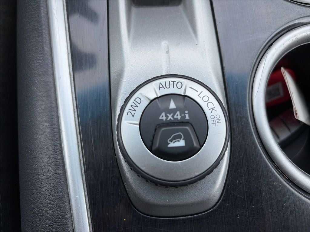 2015 Nissan Pathfinder SV