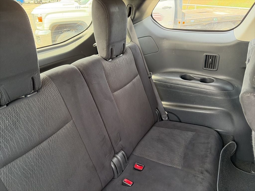 2015 Nissan Pathfinder SV