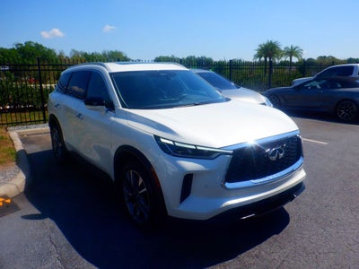 2023 INFINITI QX60 LUXE